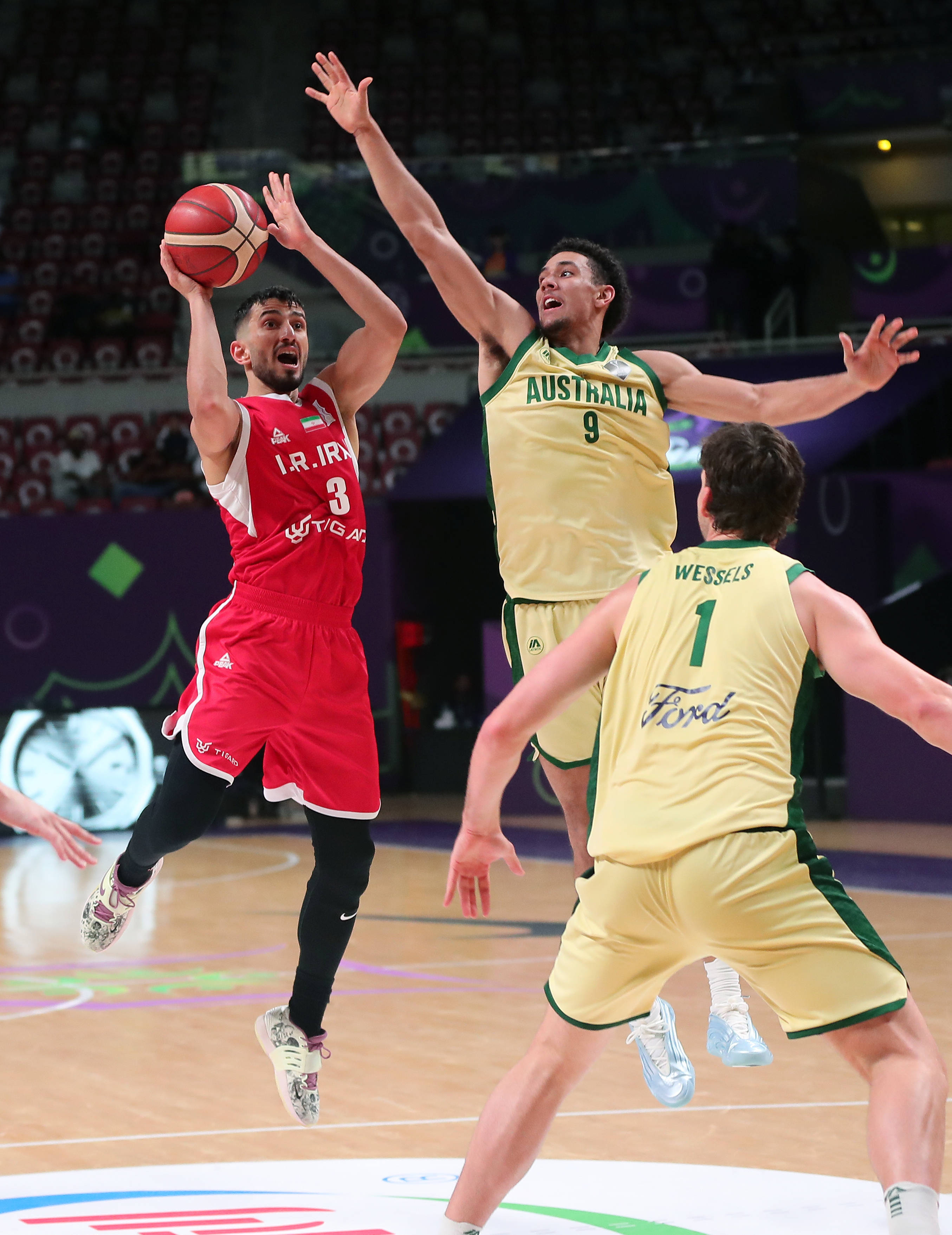 赛地聚焦——欧篮联集结日热度飙升，广东宏远回应争议，悬念犹存，数据趋势出现新变化的简单介绍